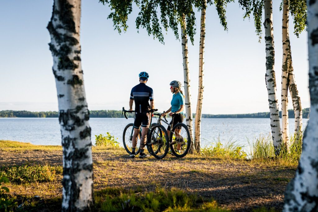 Cycling on the Saimaa Archipelago Route. Photo credit goSaimaa. (3)
